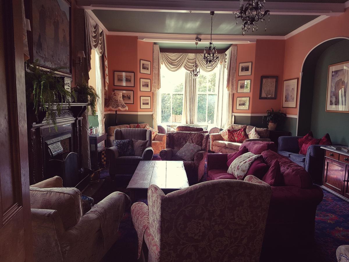 The Old Dungeon Ghyll Hotel グレート・ラングデール エクステリア 写真